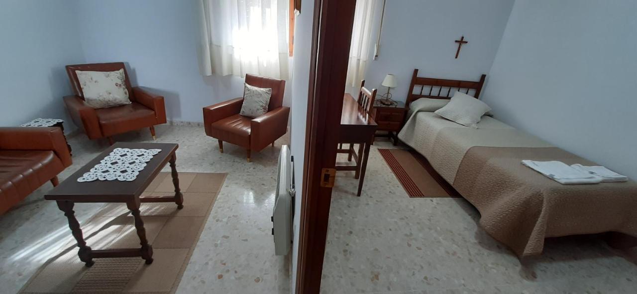 Hotel Convento Madre De Dios De Carmona Exteriér fotografie